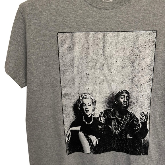 Marilyn Monroe & Tupac Tee M - Picture 2 of 6